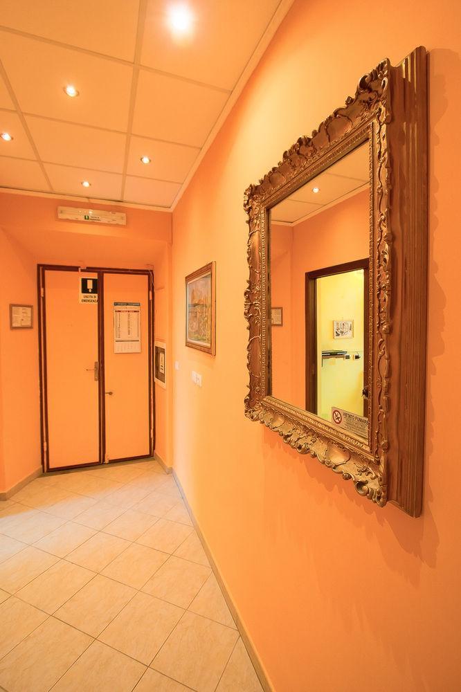 Imperial Deluxe Bed & Breakfast 3*